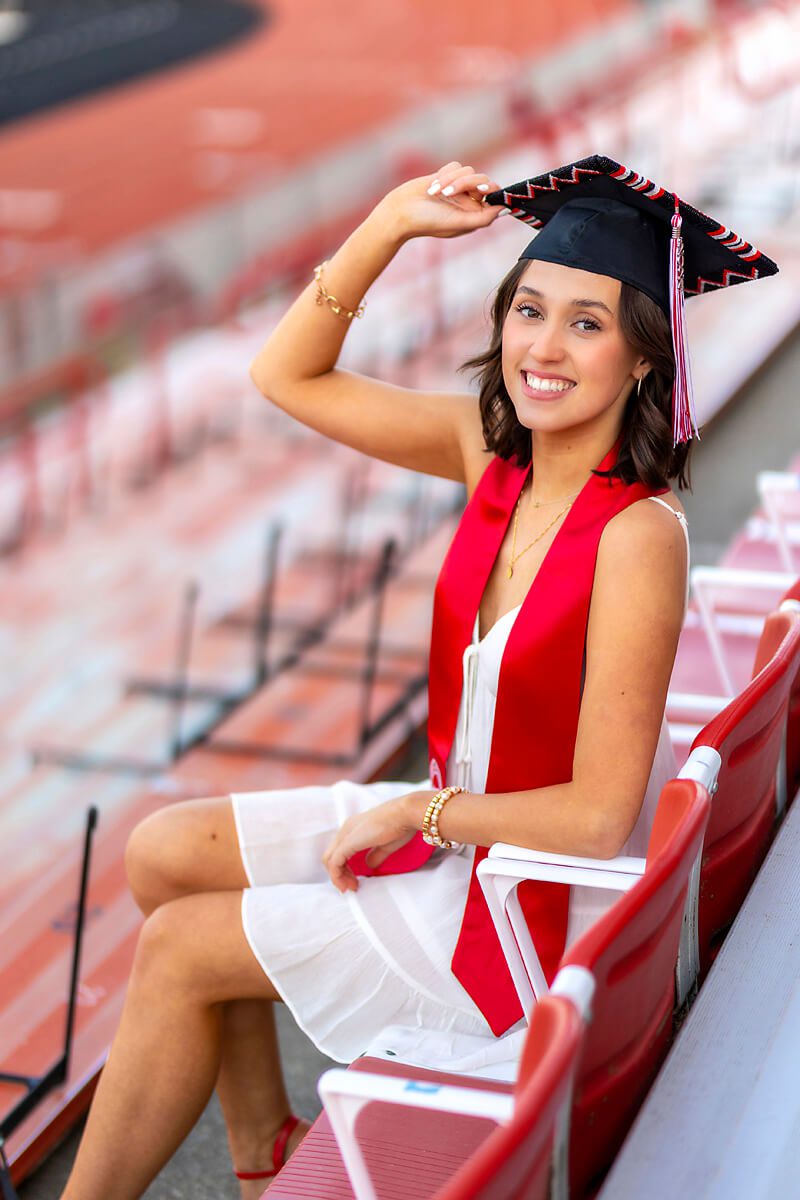 What gals Wear for College Graduation Pictures