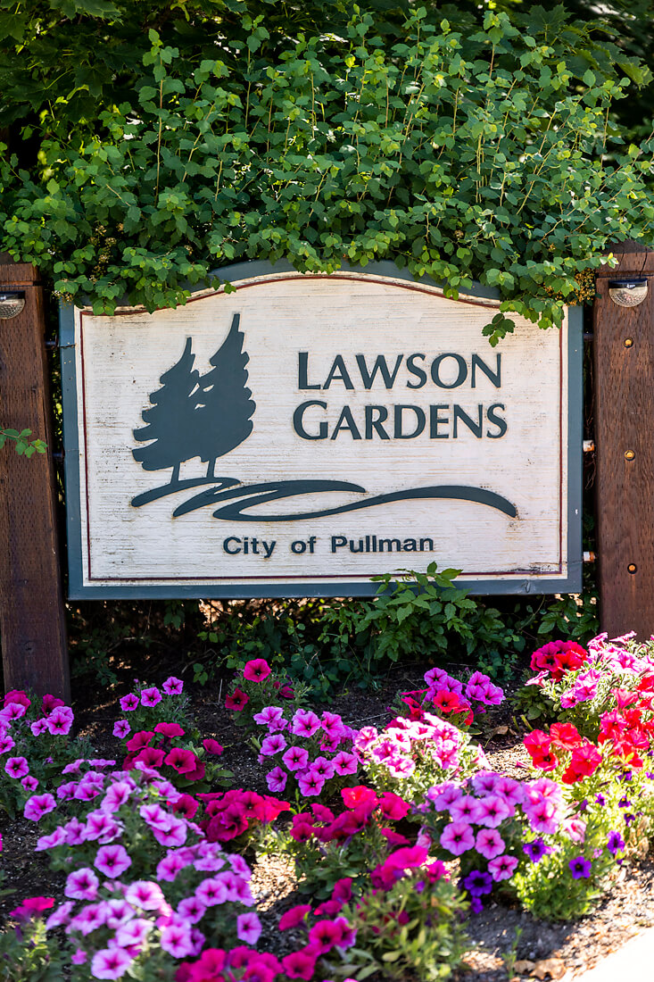 2 Pullman Moscow Wedding Venues: Lawson Gardens and the 1912 Center