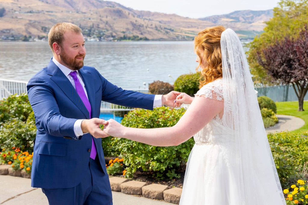 Lake Chelan Wedding Photographer first look pictures