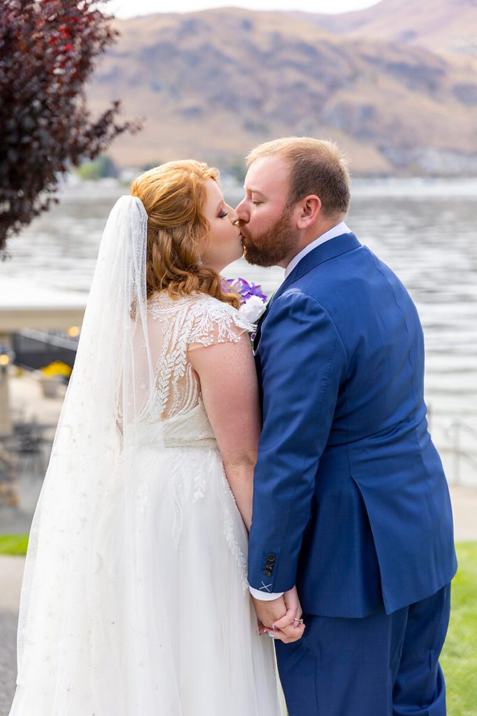 Lake Chelan Wedding Photographer first look pictures