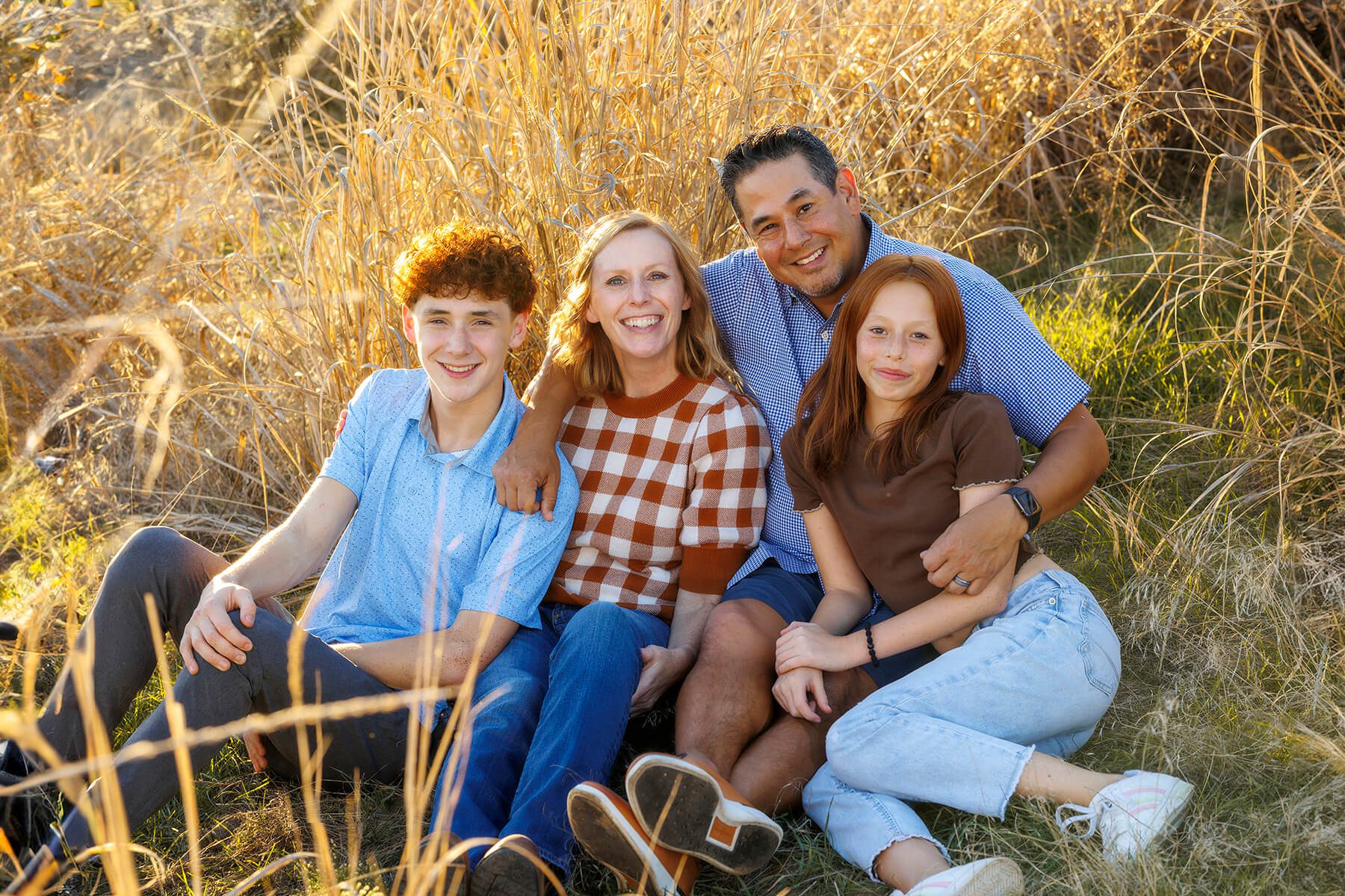 Outdoor family photos in fall colors