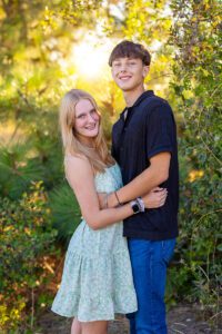 Best Friends Senior Pictures for High School Seniors